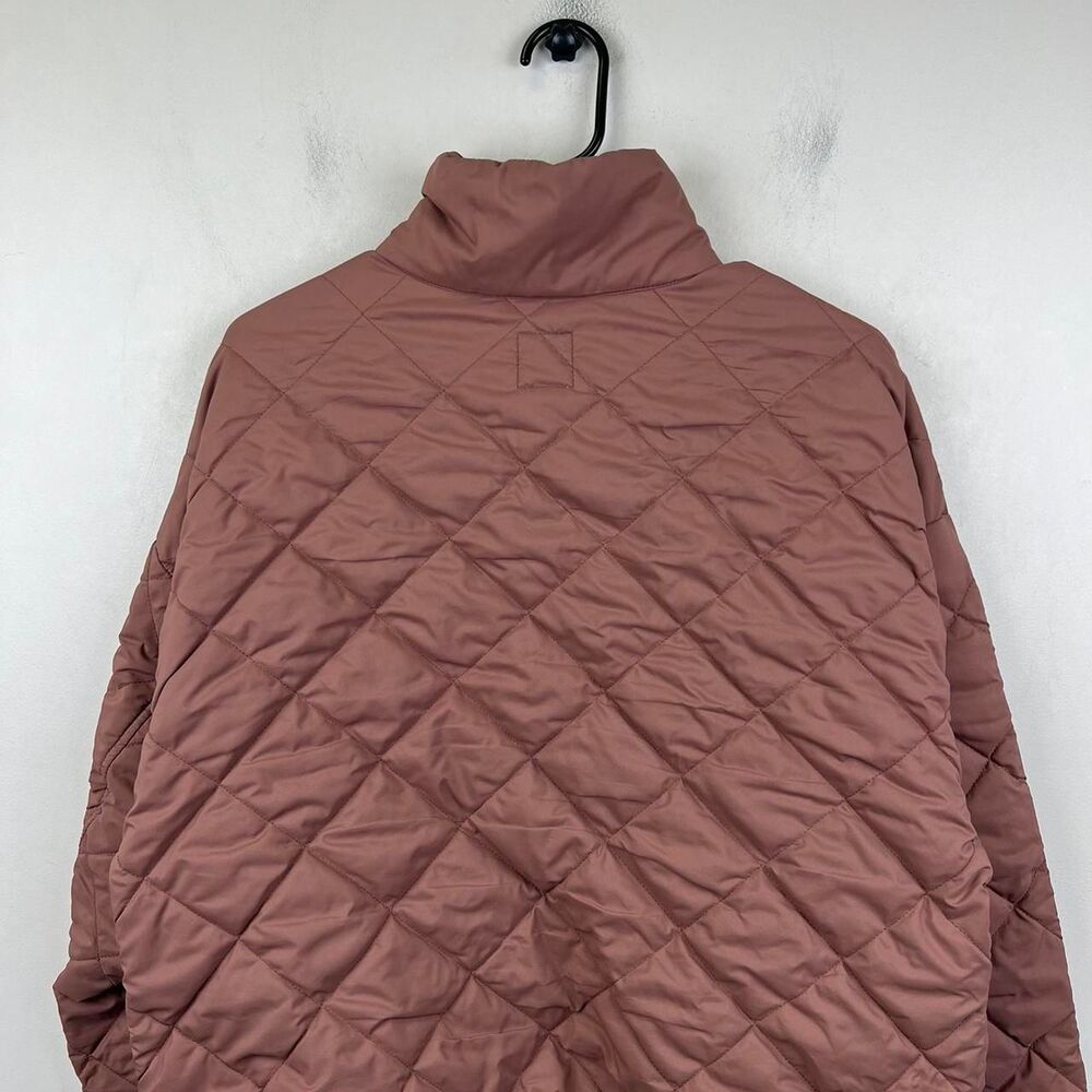 Vuori Quilted Puffer Jacket in Mauve - Picture 4 of 7